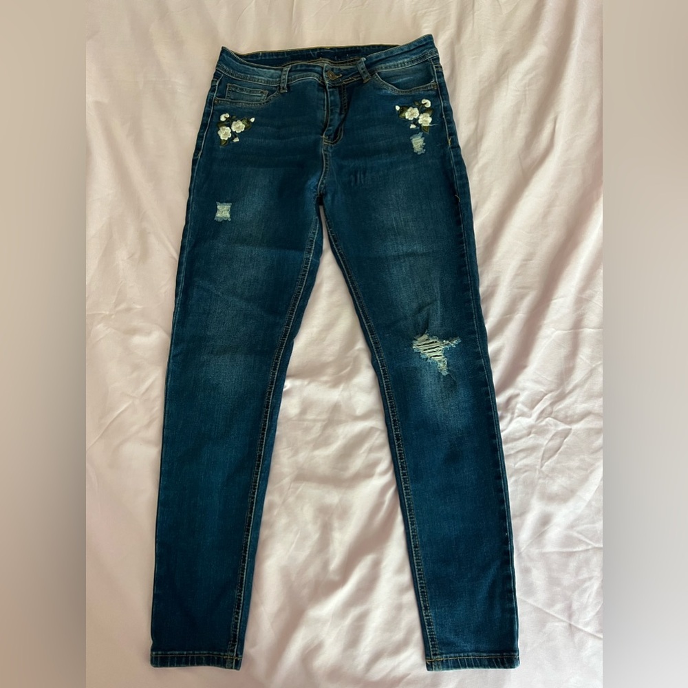 Dark blue jeans